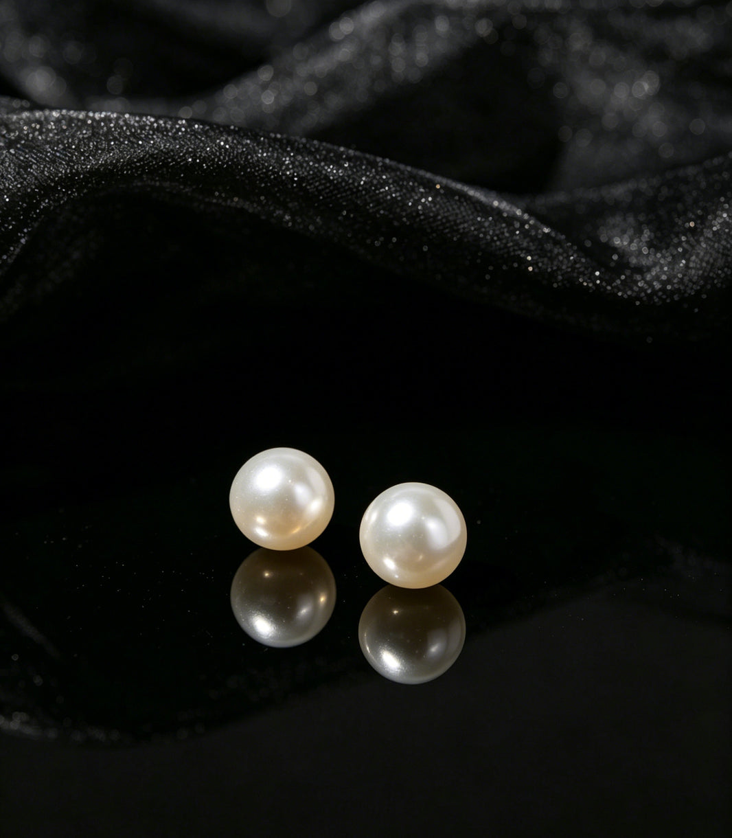 Eyelash Australian White South Sea Pearl Stud Earrings