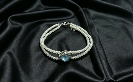Lagoon white pearl triple-strand blue center bracelet product view