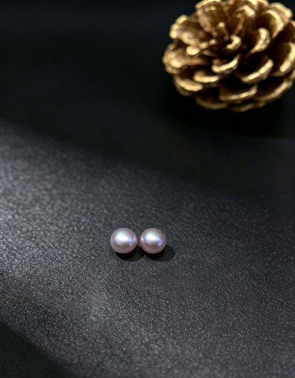 Amelie lavender pearl stud earrings