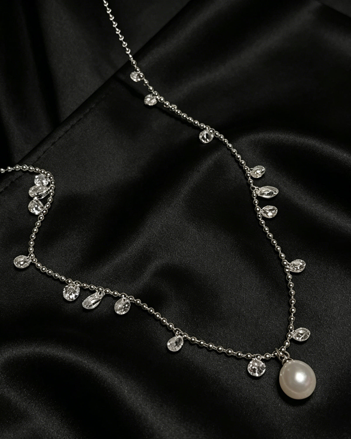 VARI Lumina crystal charm and white pearl pendant necklace