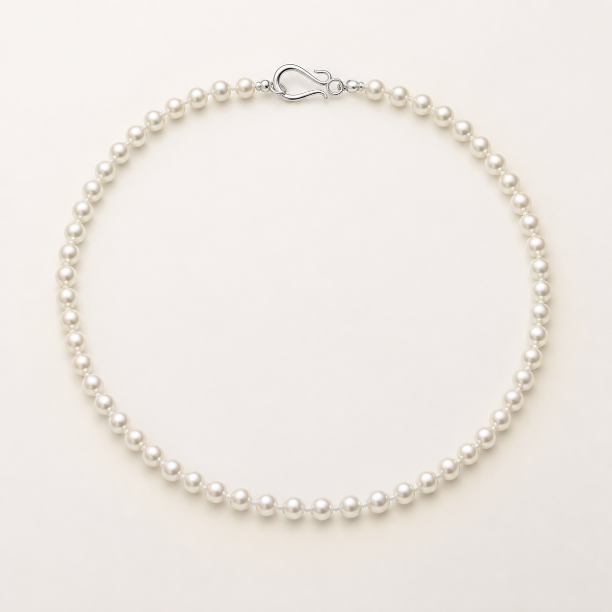 VARI Luna 5-6mm akoya pearl necklace in Ivory, complete 18-inch strand with clasp