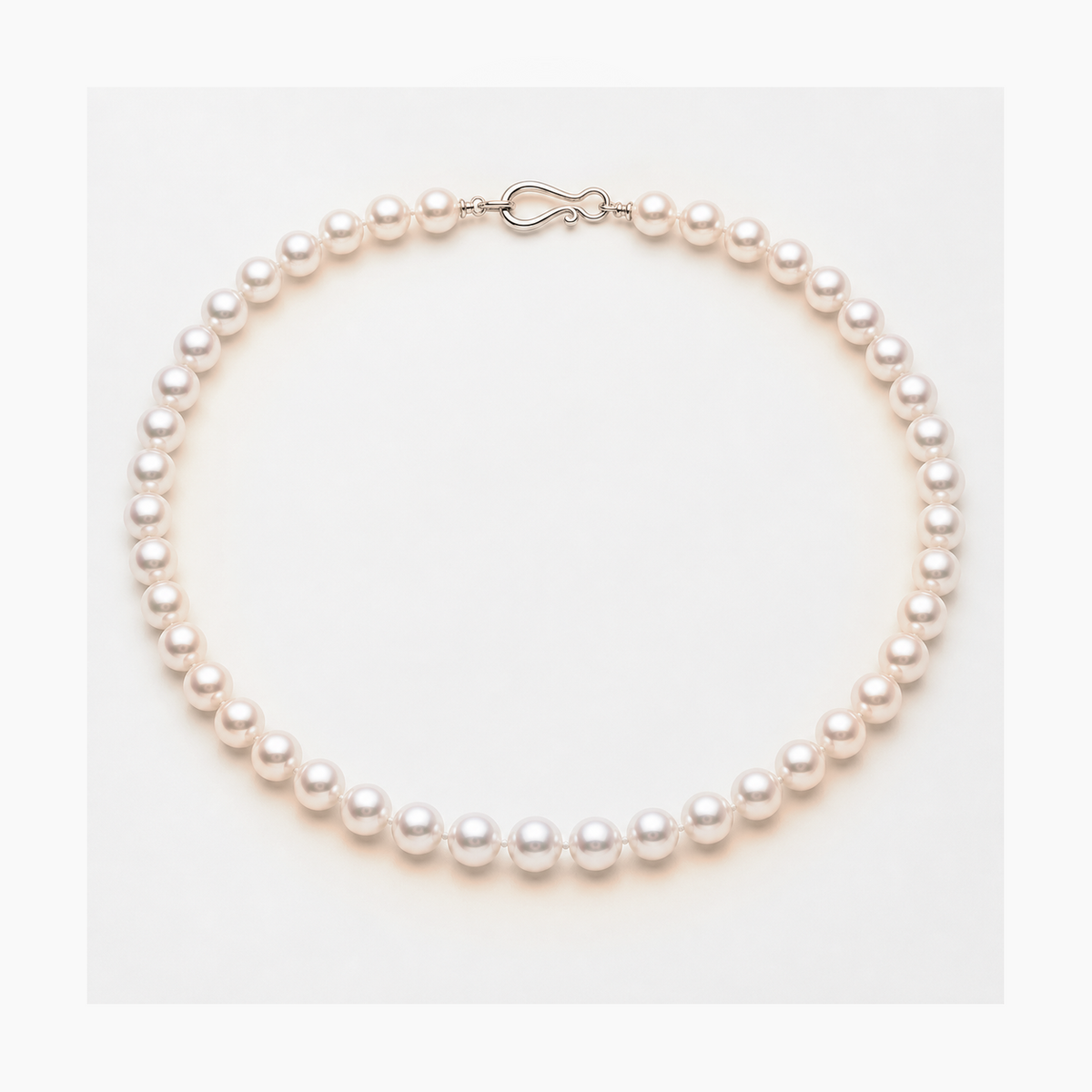 VARI Luna 6-7mm freshwater pearl necklace in Peach, complete 18-inch strand with clasp