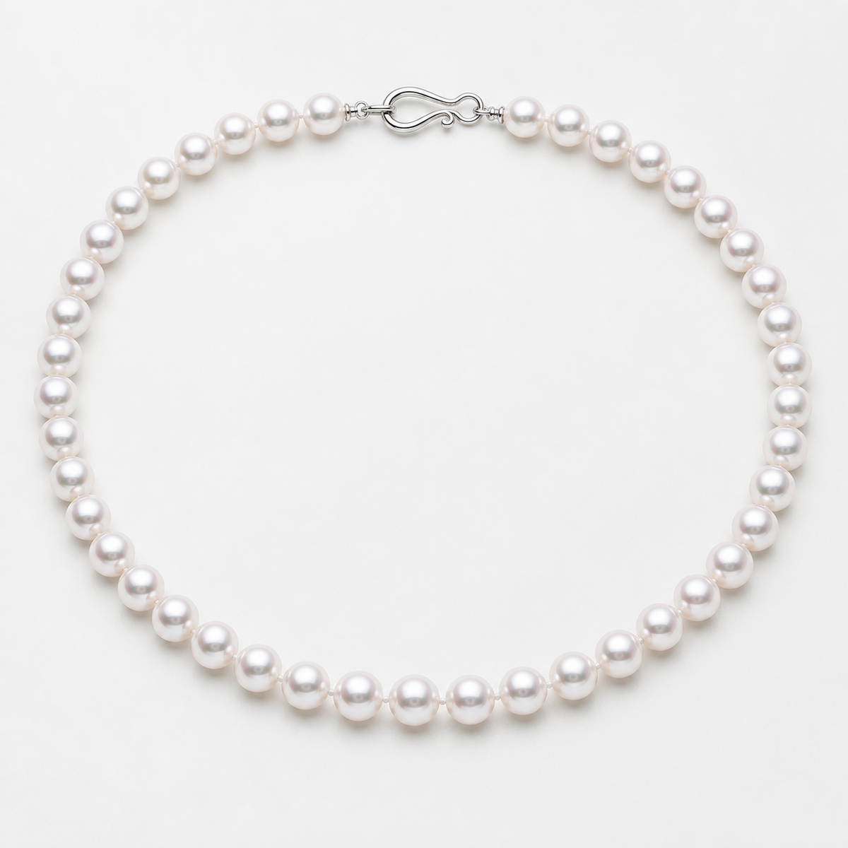 VARI Luna 8-9mm freshwater pearl necklace in White, complete 18-inch strand with clasp