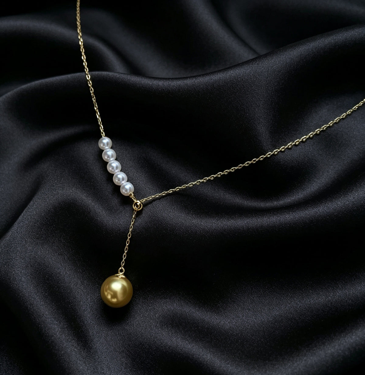 VARI Maris white and golden freshwater pearl drop necklace