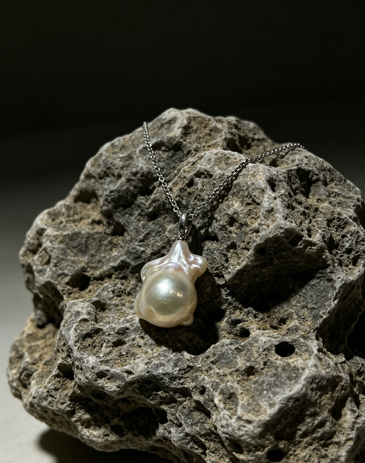 Polaris white baroque pearl pendant