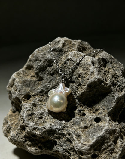 Polaris white baroque pearl pendant