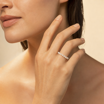 VARI Petite Freshwater Pearl Beaded Stretch Ring styled lifestyle wearing view