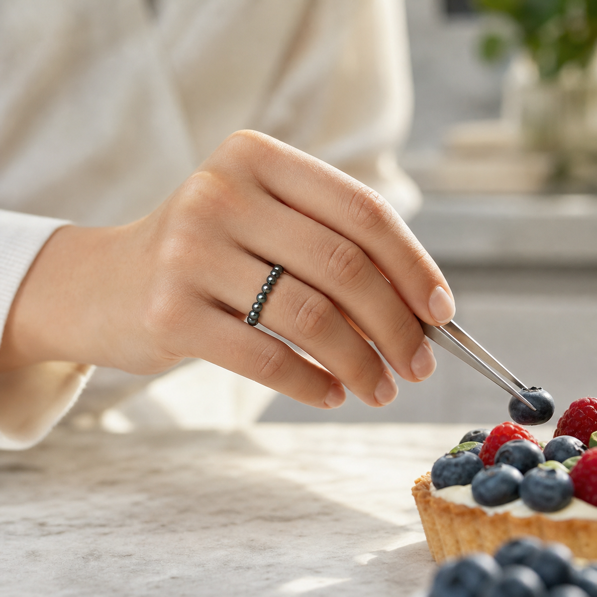 VARI Petite Tahitian South Sea Pearl Beaded Stretch Ring styled lifestyle wearing view