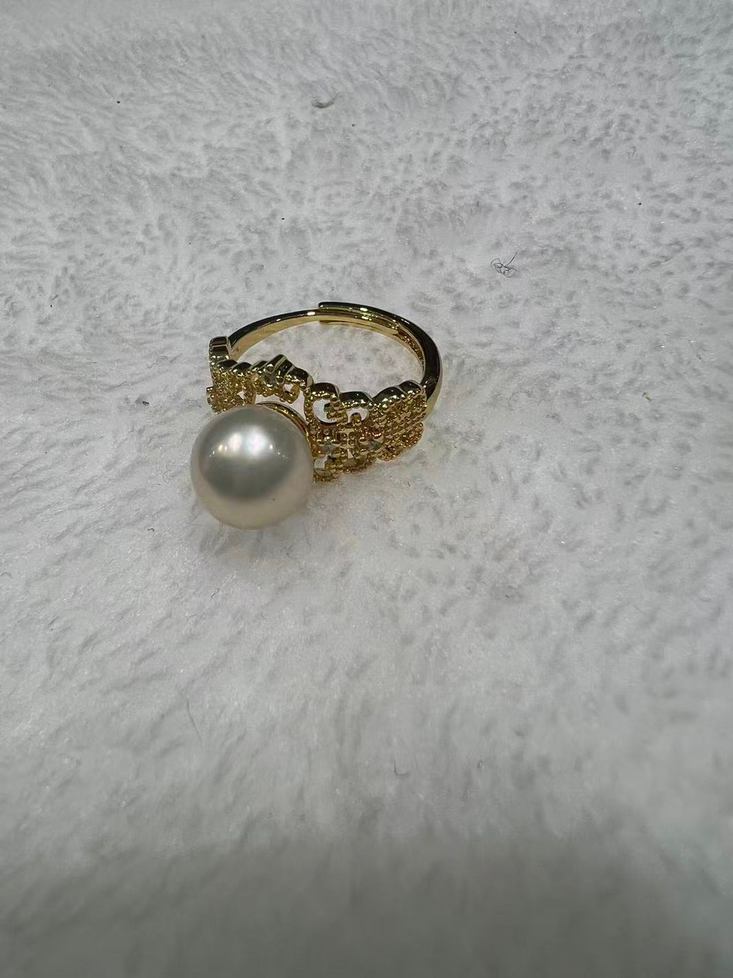 Regalia white pearl filigree ring detail